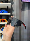 Óculos de Sol Prada Esportivo