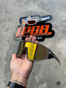 Óculos de Sol Latch Panel Esportivo Cinza Lente Gold