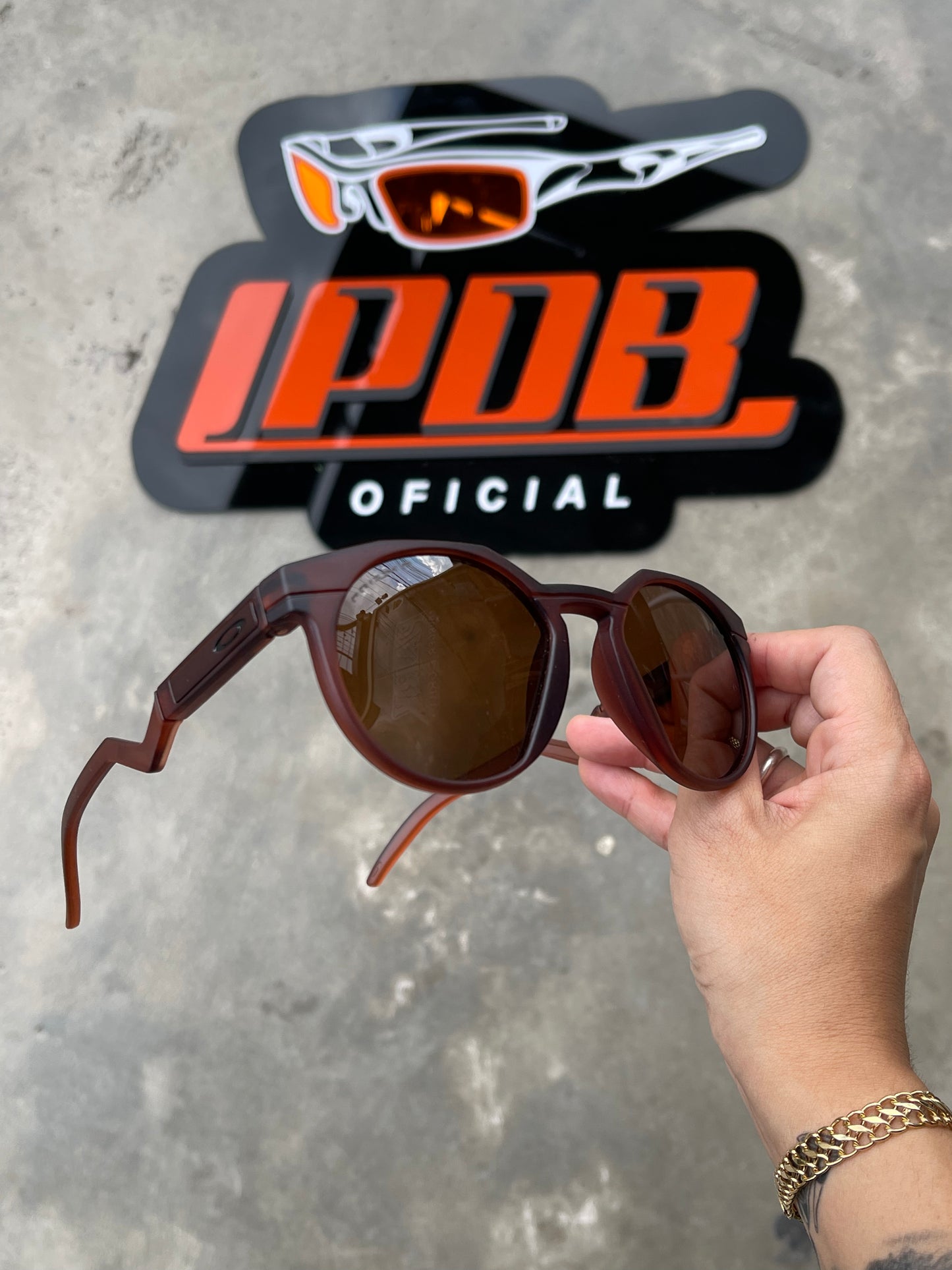 Óculos de Sol Signature HSTN Marrom Lente VR28