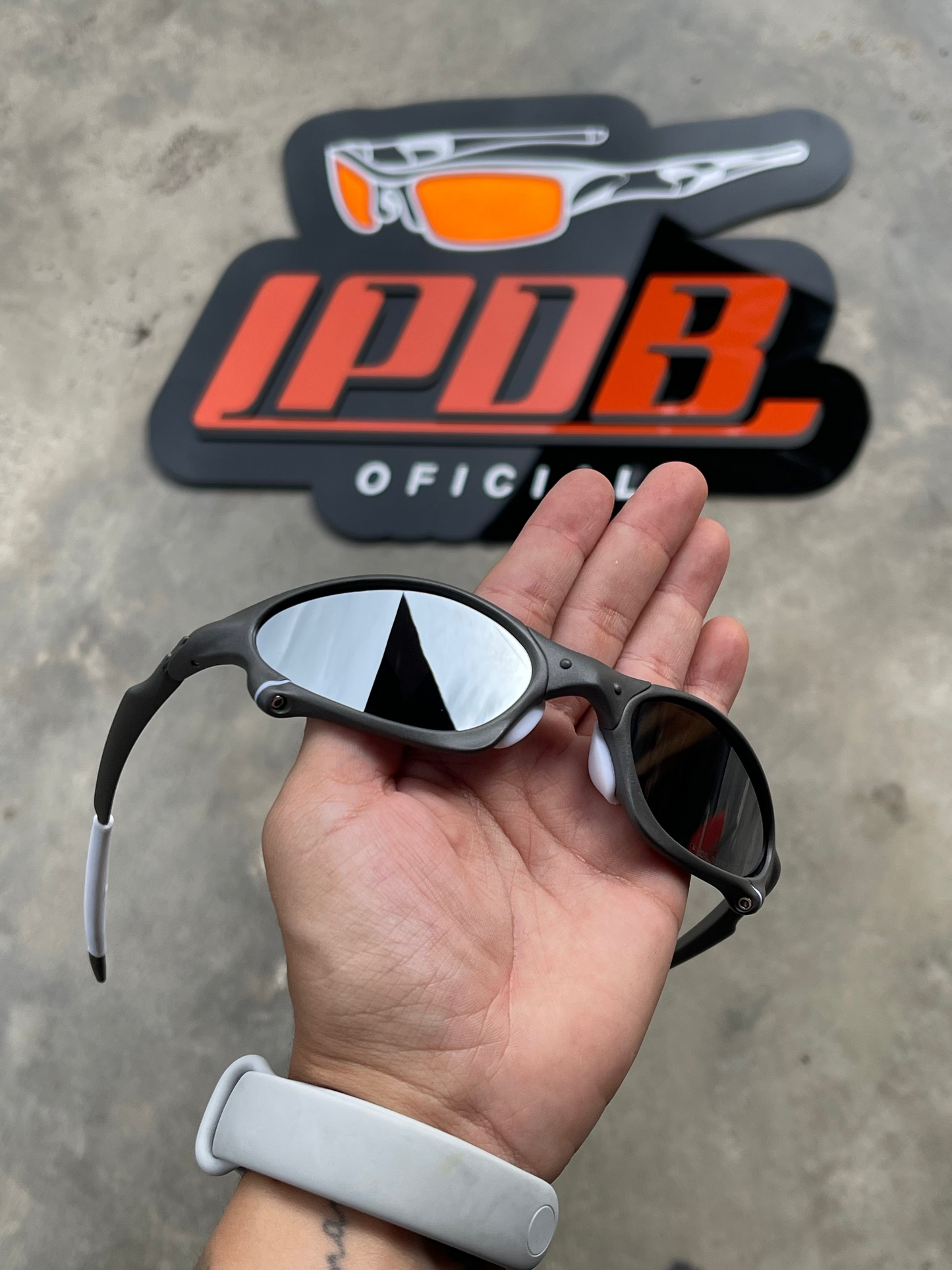 Óculos de Sol Penny X Metal Lente Liquid Metal Borracha Branca