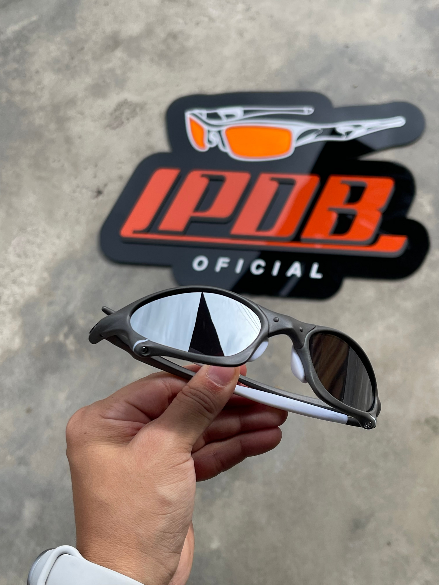 Óculos de Sol Penny X Metal Lente Liquid Metal Borracha Branca