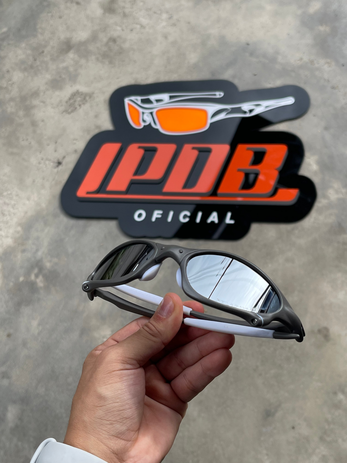 Óculos de Sol Penny X Metal Lente Liquid Metal Borracha Branca