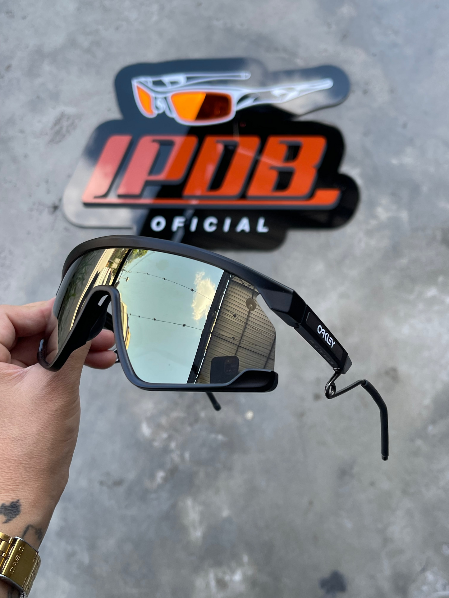 Óculos de Sol BXTR Metal Preto Lente Liquid Metal